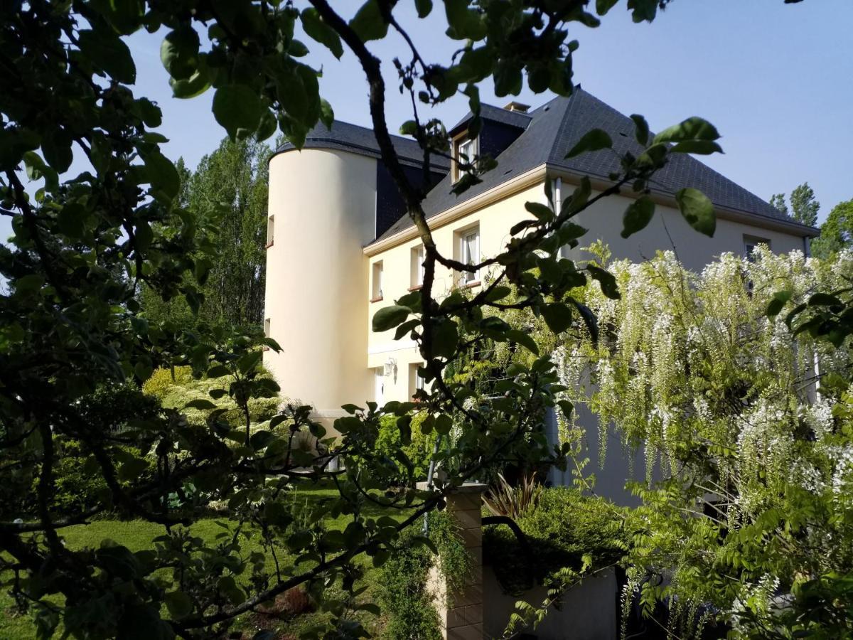 Appartements Et Gite Les Hauts De Sophia تروفيي سور مير المظهر الخارجي الصورة